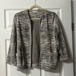 Max Studio Jacket- Size S- lightweight tweed fabric. Black and white w pink